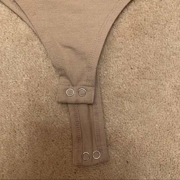Forever21 CLIP TANK TOP BODYSUIT - Picture 6 of 10